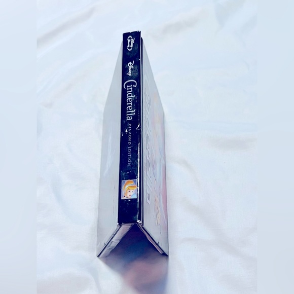 Disney Cinderella Diamond Edition Movie - Picture 4 of 7